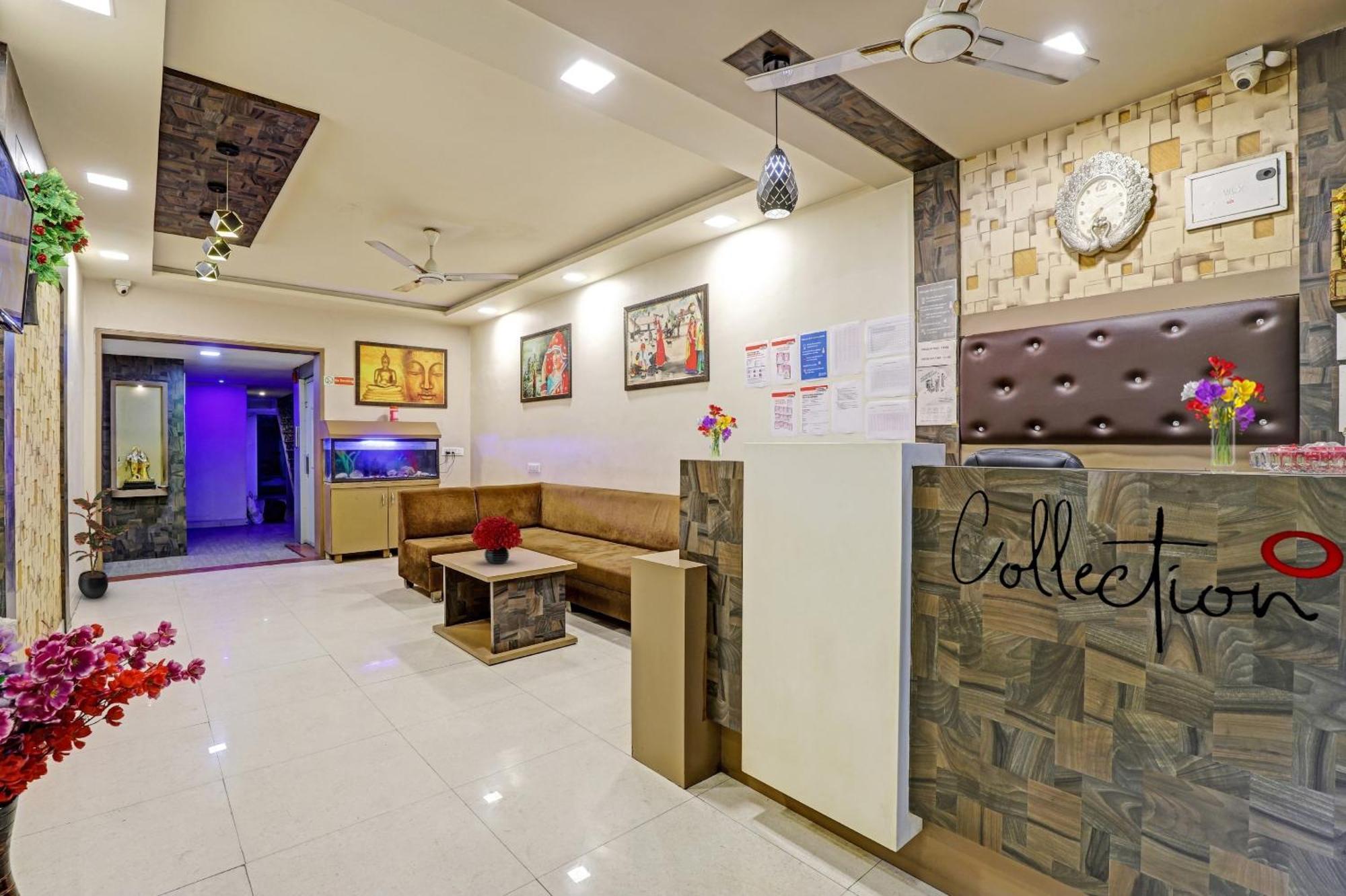 אחמדאבאד Hotel O Royal מראה חיצוני תמונה